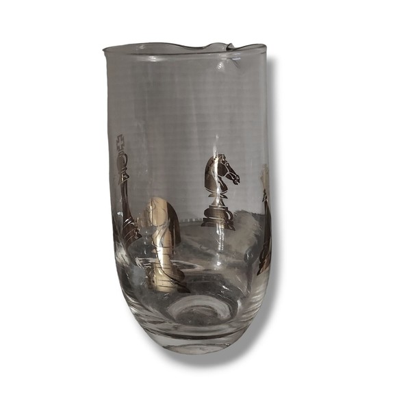 For “Lonely Knights”, Checkmate, Martini Set by Hickok, 5 Glass Set, Mixology - Picture 4 of 6